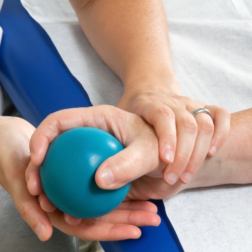 hand-pain-relief-Dockery-&-Associates-Physical-Therapy-Madison-AL